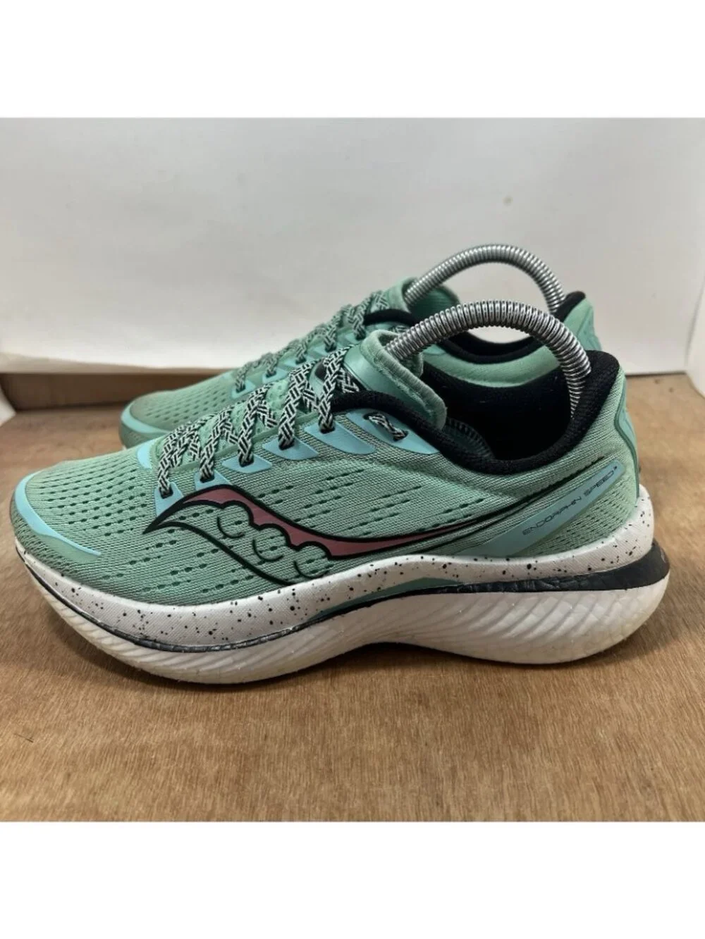 Saucony Endorphin Speed 3 Womens Size 8.5 Green Walking Running Shoes Sneakers - Picture 3 of 10